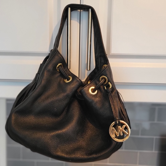 Michael Kors black leather hand bag - Picture 5 of 5